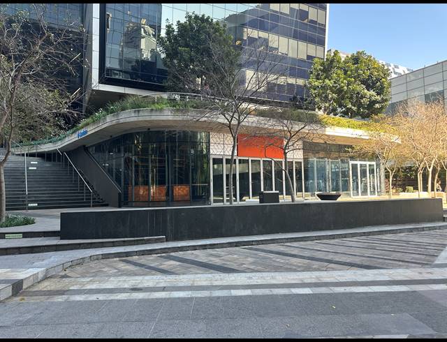 262M² OFFICE TO LET IN SANDTON CENTRAL